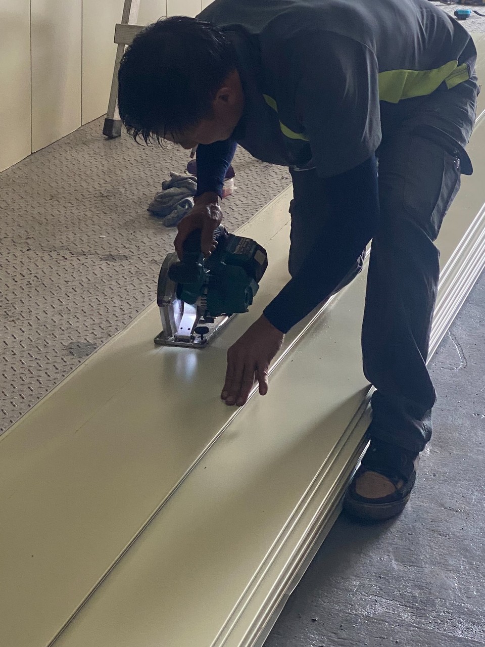 �s�˻\�K�֫�