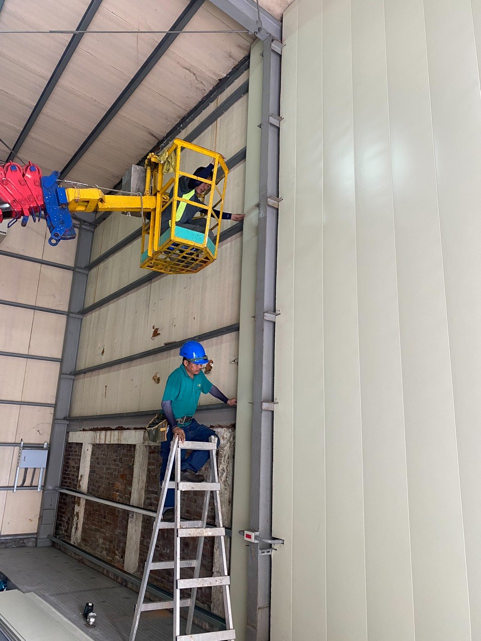 �s�˻\�K�֫�