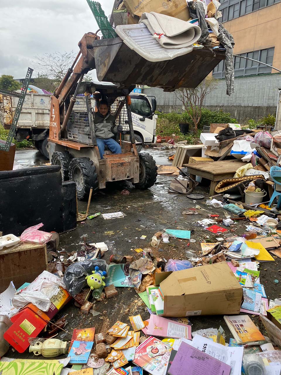 �s���|�L�